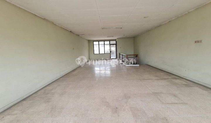 Ruko strategis 2 lantai pinggir jalan raya 4