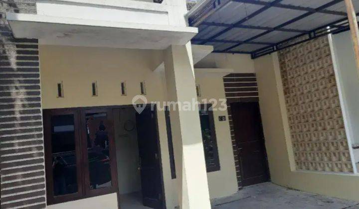 Rumah siap pakai
di cluster 2