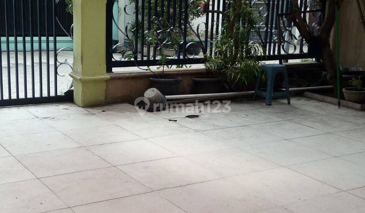 Rumah siap huni FULL FURNISHED di perumahan 4