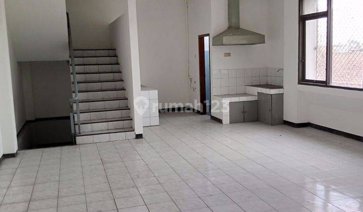 Ruko bagus 4 lantai tengah kota 3