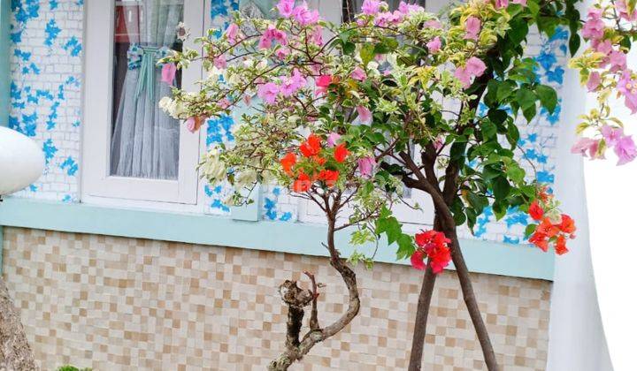 Rumah cantik 1,5 lantai siap huni dengan perabotan di cluster 5