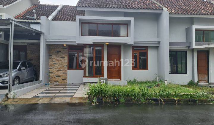 Rumah bagus siap huni di cluster elite 1