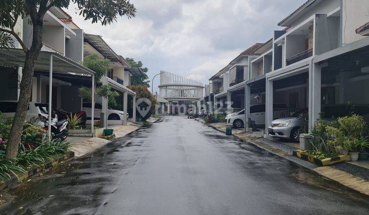 Rumah bagus siap huni di cluster elite 2