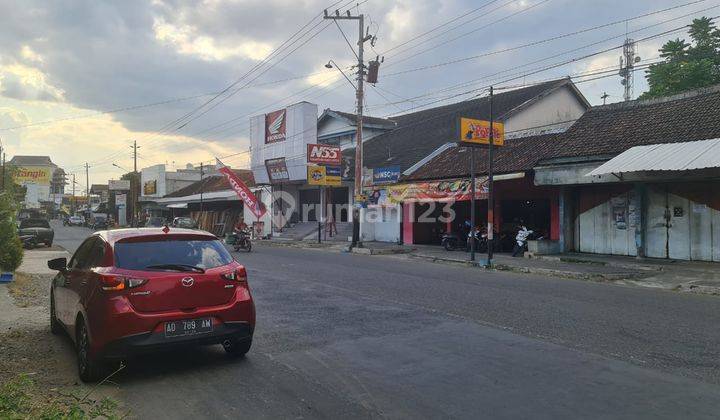 Tanah strategis pinggir jalan raya