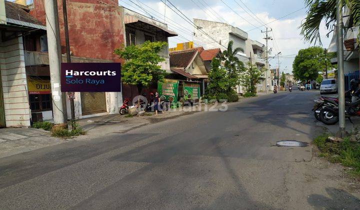 Rumah hitung tanah strategis dekat Jln Ir Juanda, Jebres, Solo 2