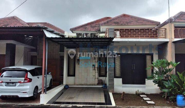 Rumah bagus siap huni di cluster elit 1