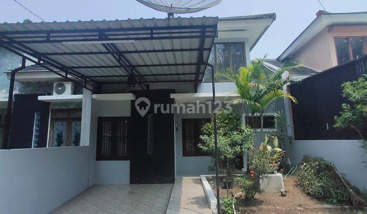 Rumah bagus di cluster dekat Solo Baru 1