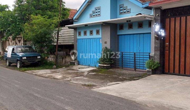 Rumah siap huni dekat Jalan Ir Juanda, Solo. 2