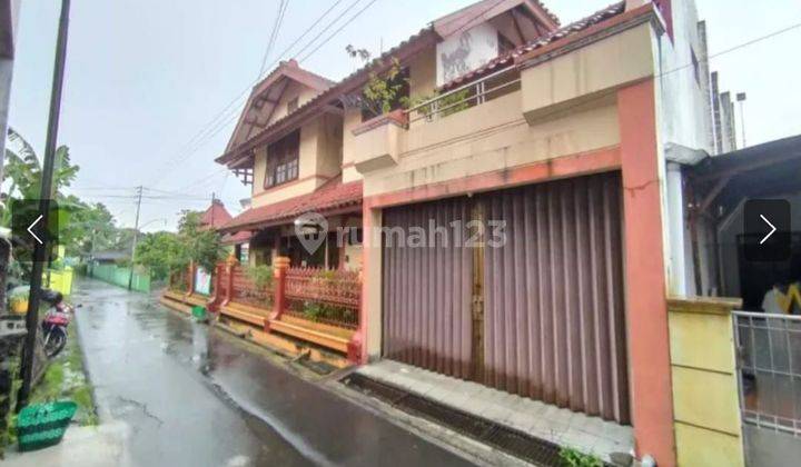 RUMAH STRATEGIS 2 LANTAI TENGAH KOTA 2