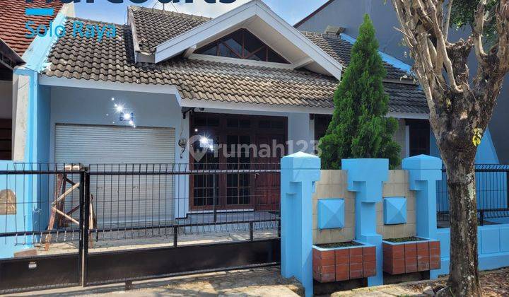 Rumah siap huni di perumahan bergengsi 1