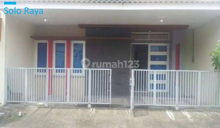 Rumah full furnished siap huni di Perumahan Fajar Indah 1