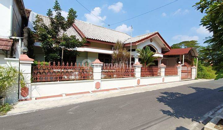 Rumah Siap Huni
Dengan Perabotan 2