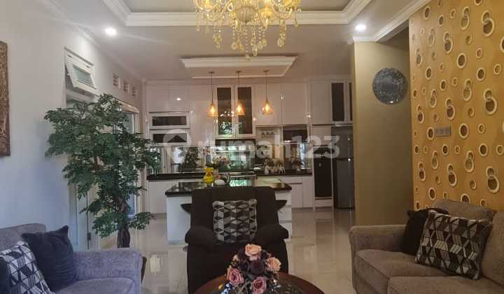 Modern Minimalist Luxury House in Serengan, Solo City Center, Near Veteran and Yos Sudarso Roads 2