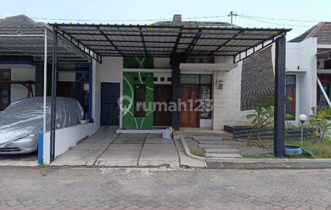 Rumah Bagus  Siap Huni
semi Furnished Di Cluster Elite 2