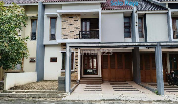 Rumah Bagus 2 Lantai Minimalis Modern Di Cluster Bergengsi 2