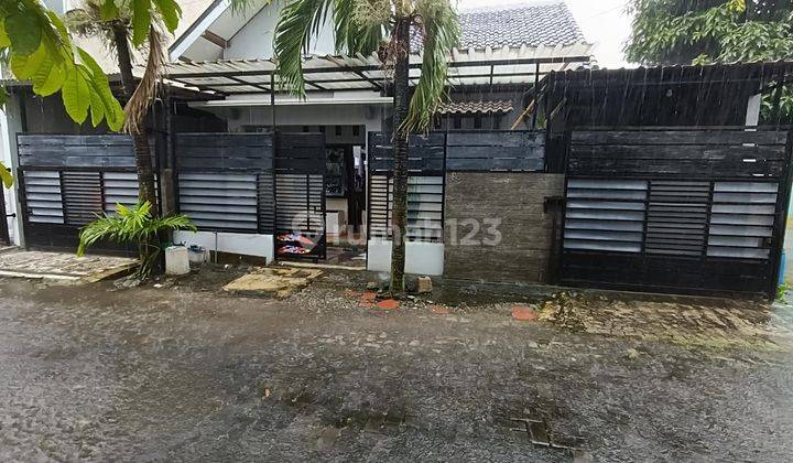 Rumah Bagus Full Furnished Di Perumahan 1