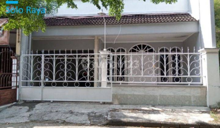 Rumah Bagus 2 Lantai Siap Huni Di Perumahan Bergengsi Dekat Mall The Park, Grogol, Solo. 2