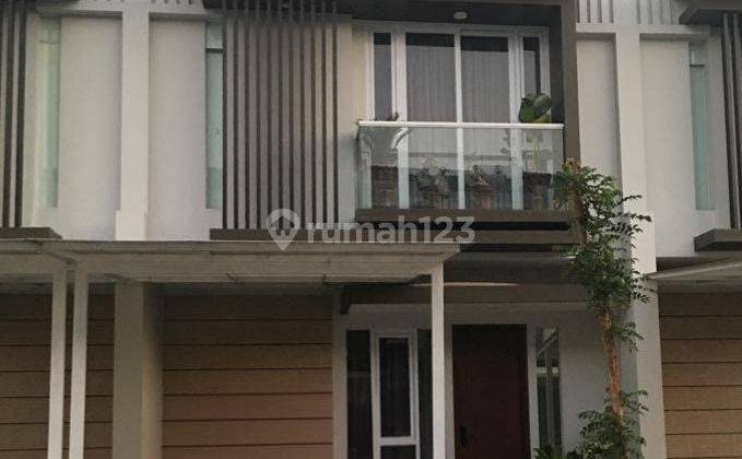 Rumah 2 Lantai Siap Huni Di Cluster Premium 1