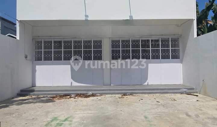 New 2-Story Shophouse Super Strategic on Veteran Street Solo 2