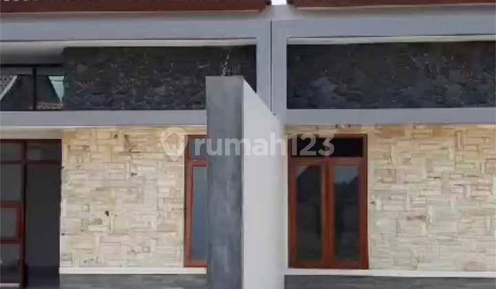 Rumah Pesan Bangun Di Cluster Baru Dekat Solo Baru 2