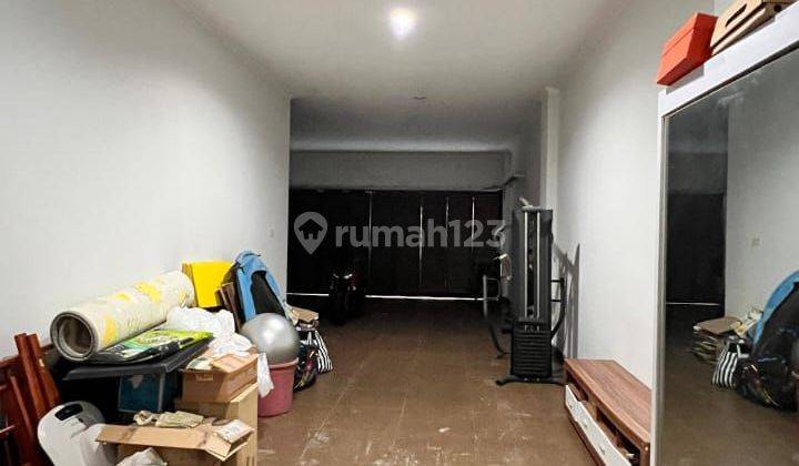 Rumah Mewah Baru Bagus 2 Lantai Full Furnished Di Cluster Elit 2