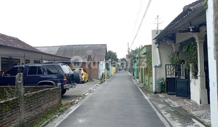 Rumah Furnished Bagus 2 Lantai Siap Huni Di Malangjiwan Colomadu Solo 2