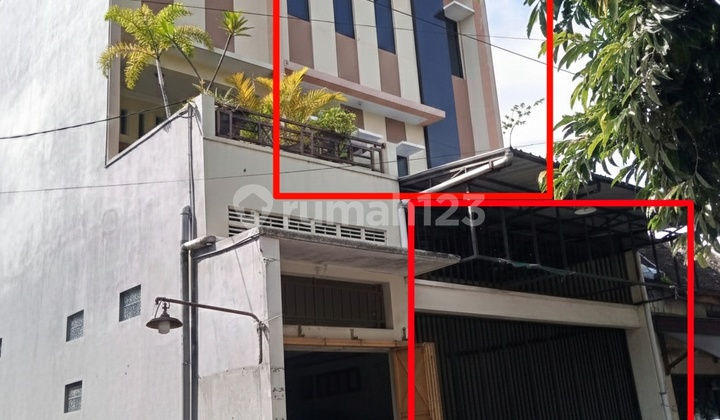 Good 3-Story Shop House Ready for Use on the Edge of Kapten Mulyadi Main Road, Solo Good 3-Story Shop House Ready for Use on the Edge of Kapten Mulyadi Main Road, Solo