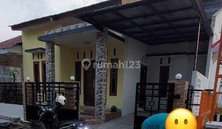 Rumah 1,5 Lantai Siap Huni Di Cluster Di Gumpang, Kartasura 2