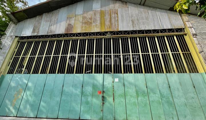 Strategic Warehouse Near Solo Baru Strategic Warehouse Near Solo Baru