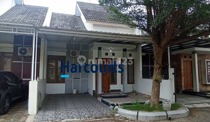 Rumah Bagus Minimalis Di Lingkungan Yang Nyaman Di Cluster Elit 1