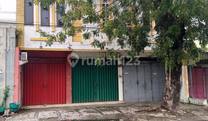 Strategic 2-Storey Ready-to-Use Shop House by the Main Road in Jebres, Solo Strategic 2-Storey Ready-to-Use Shop House by the Main Road in Jebres, Solo