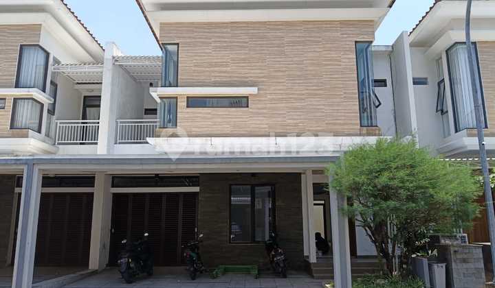 Rumah Modern Minimalis 2 Lantai Di Cluster Elite 1