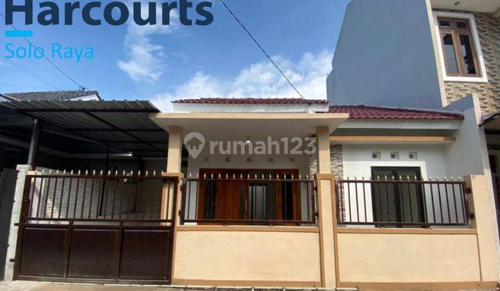 Rumah Bagus Siap Huni Di Perumahan 1