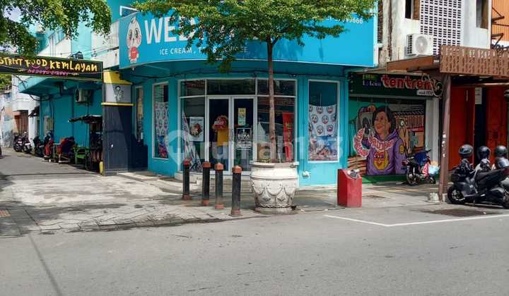 Ruko 2 Lantai Lokasi Terbaik Tengah Kota Solo Jalan Gatot Subroto