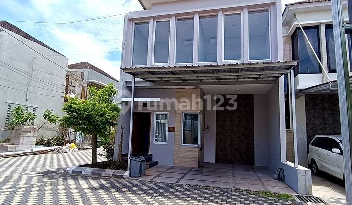 Nice 2-Story Ready-to-Occupy House in a Cluster in Gentan, Solo