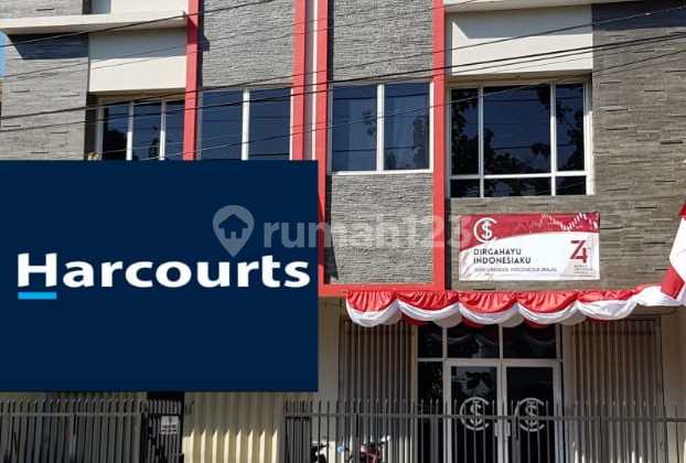 Good 3-Story City Center Shop House on Ronggowarsito Street, Solo 2