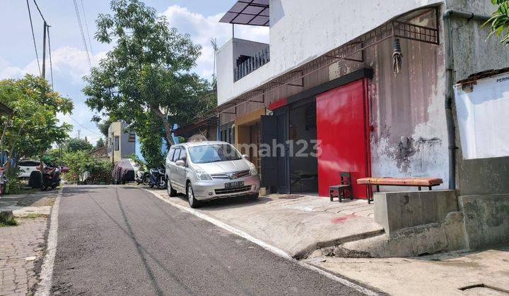 Rumah 2 Lantai Siap Huni Dekat Jalan Ir Juanda, Jebres, Solo 2