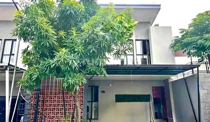 Nice 2-Storey Fully Furnished House in a Modern Cluster in Colomadu, Solo