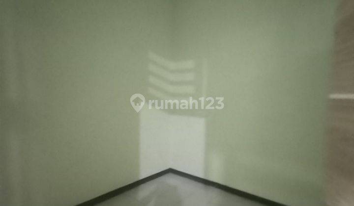 Rumah 1,5 Lantai Siap Huni Bersih Terawat Di Perumahan Bergengsi 2