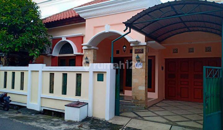 Rumah Bagus Siap Huni Tengah Kota 1