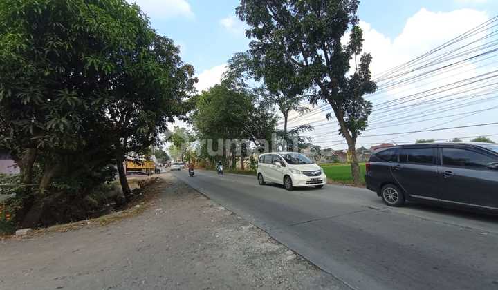 Strategic Warehouse Near Klodran Toll Gate