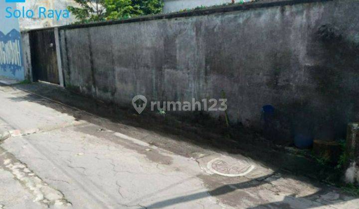 Tanah Ada Bangunan Dekat Pasar Gede & Jalan Ir Juanda Di Jebres, Solo 2