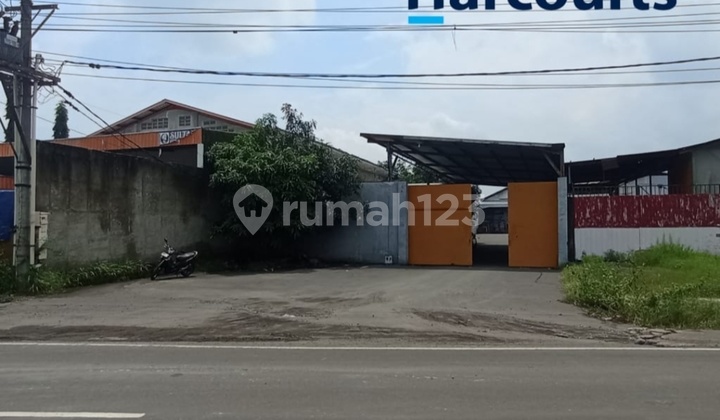 Good Strategic Ready-to-Use Warehouse in the Ngasem Kartasura Solo Warehouse Area Good Strategic Ready-to-Use Warehouse in the Ngasem Kartasura Solo Warehouse Area