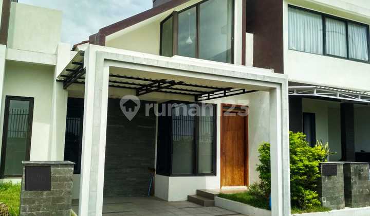 Rumah Minimalis Modern Di Cluster Elit Di Pabelan