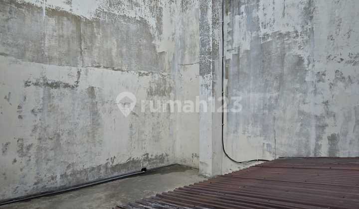 Ruko dan Ruang Usaha Super Strategis di Jalan Honggowongso Tipes Serengan Solo Ruko dan Ruang Usaha Super Strategis di Jalan Honggowongso Tipes Serengan Solo