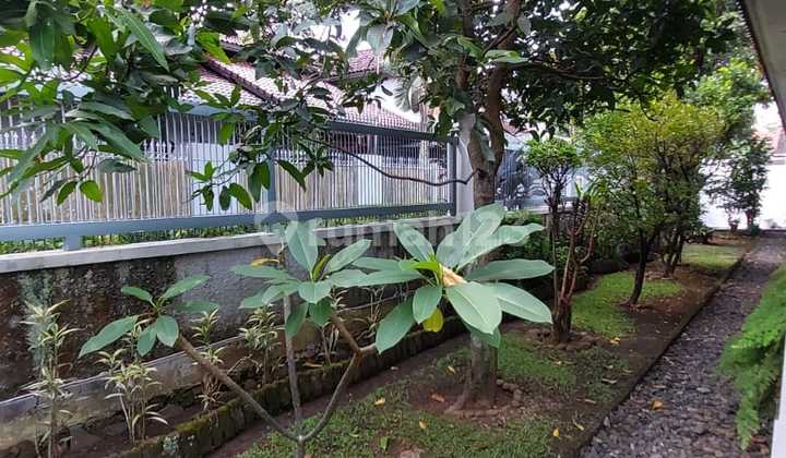 Jual Rumah Siap Huni (hook) Di Bandung