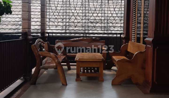 Rumah Keren 3 Lantai Di Pamulang Rumah Keren 3 Lantai Di Pamulang