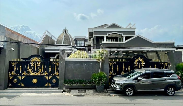 Rumah Mewah Banget Di Jaksel