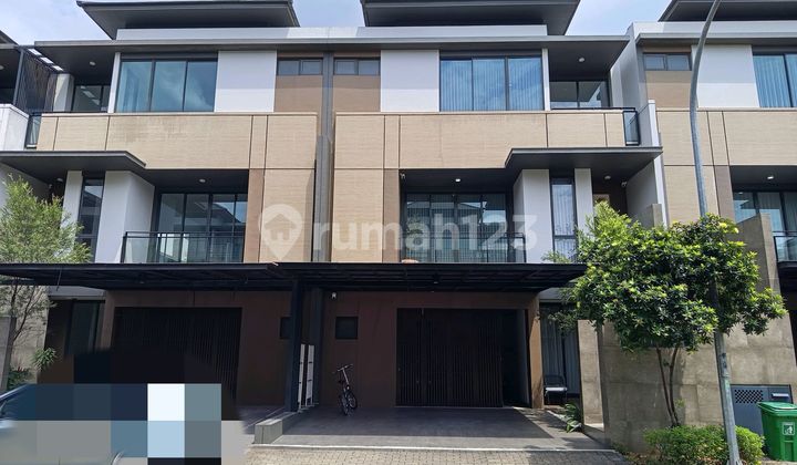 Rumah Disewakan Cluster Thezora Bsd