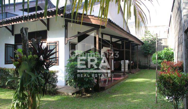 Jual cepat rumah 2 lantai di Bintaro 1